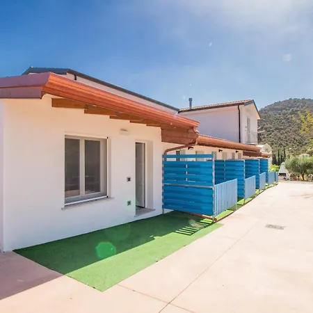 S'omu E Chicchinu Lodge *